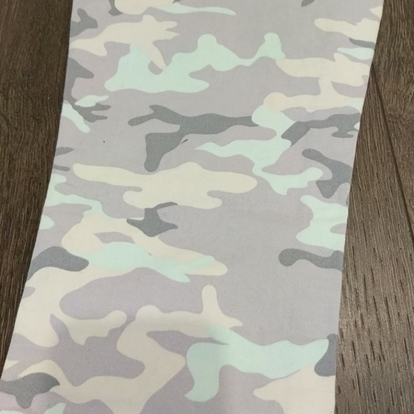 Gap light camo khakis Skinny Mini - Picture 4 of 5